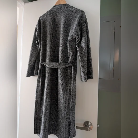 Knix Waffle Knit Robe - Picture 6 of 8